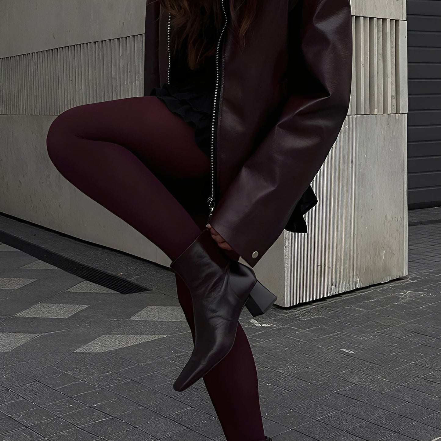 Noelle – Damen Kunstlederjacke mit Reißverschluss und Oversize-Passform