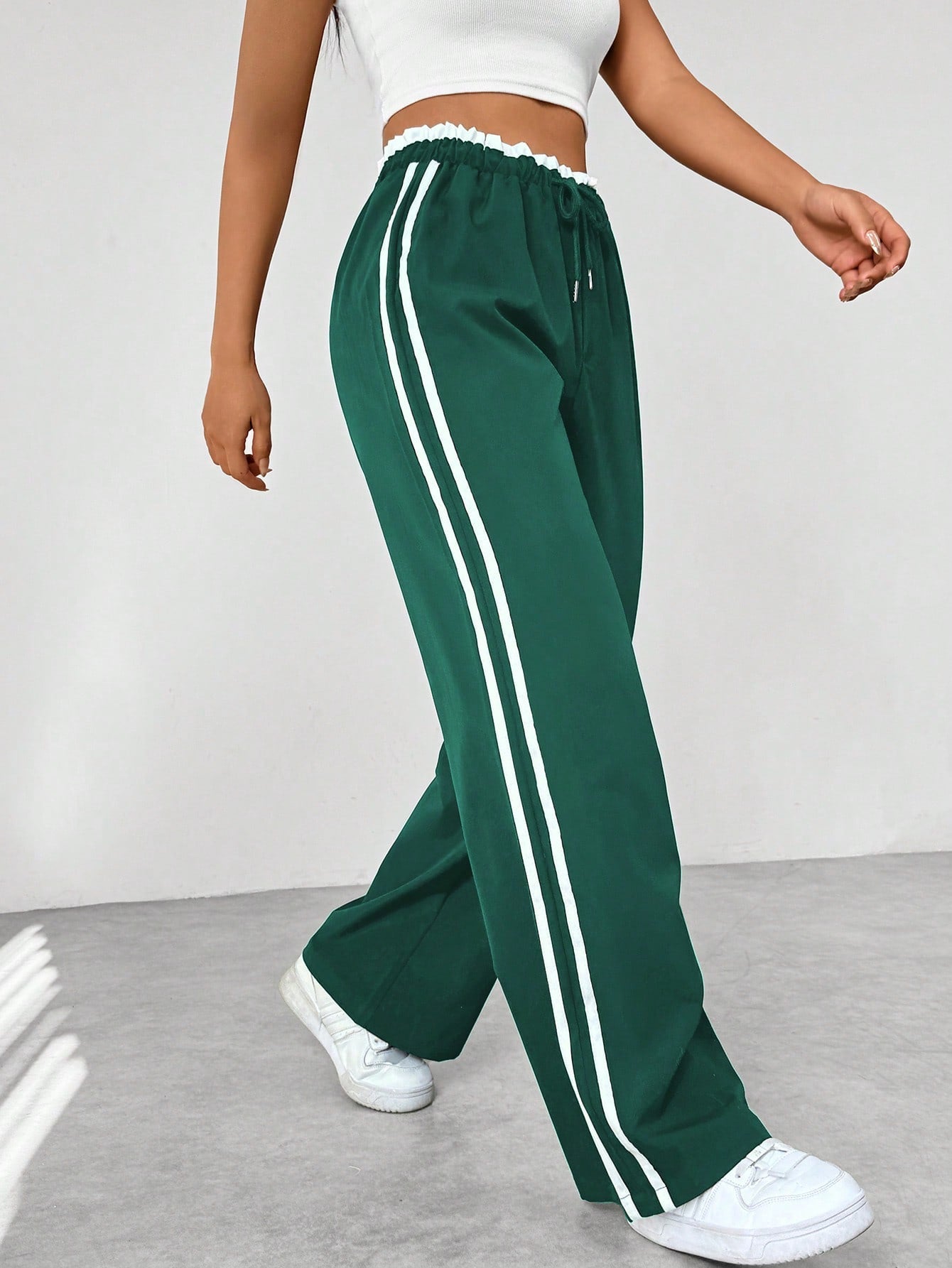 Leonie – Weit geschnittene Jogginghose Damen