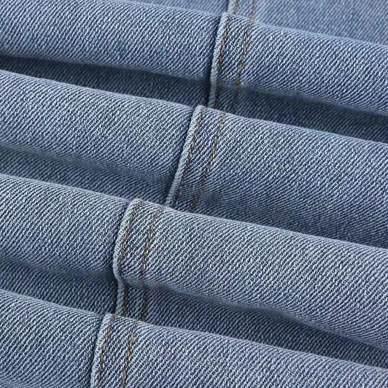 Sophia - Damen Schlaghose Jeans mit roten Sternen-Details