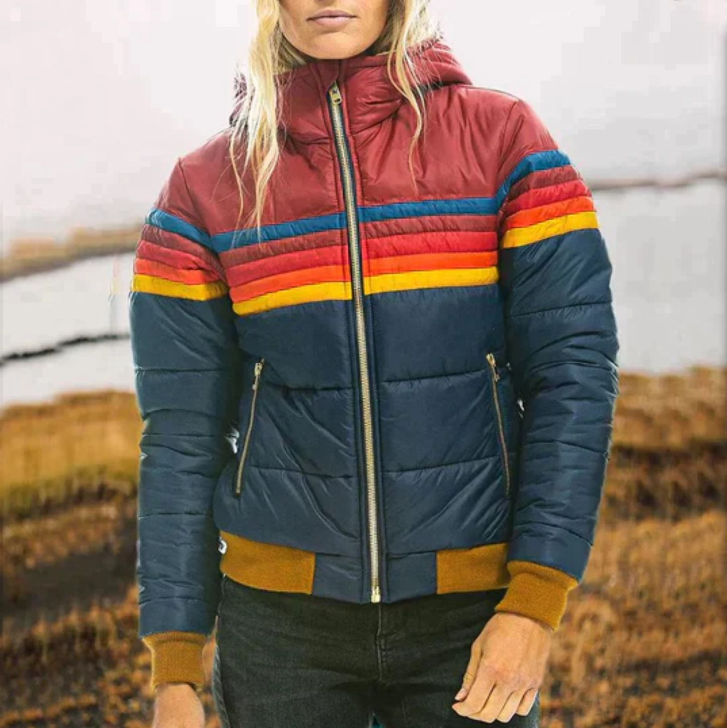 Maya - Damen Winterjacke mit Kapuze und Retro-Design