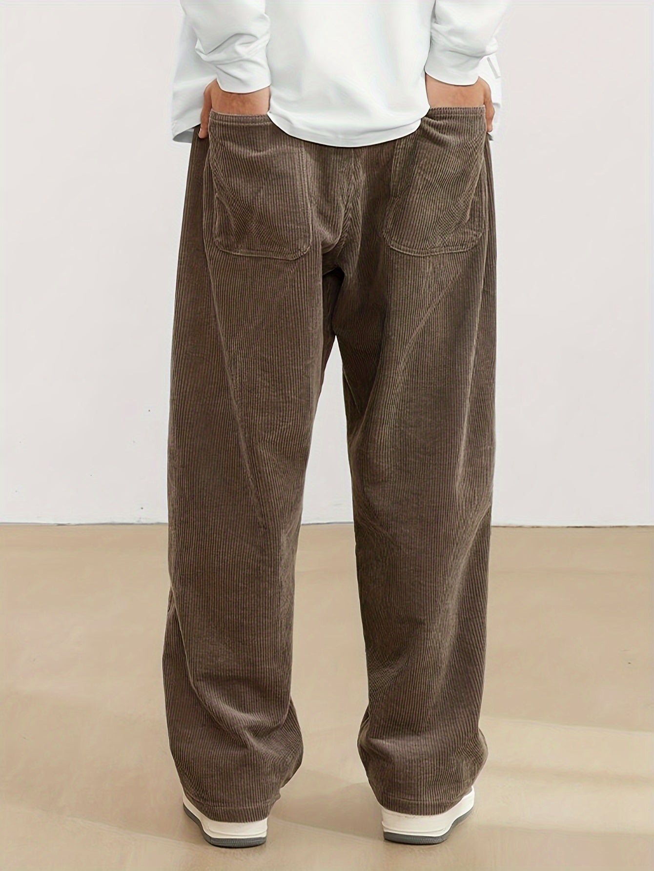 Luca - Herren Cordhose mit weitem Schnitt und Komfort-Passform