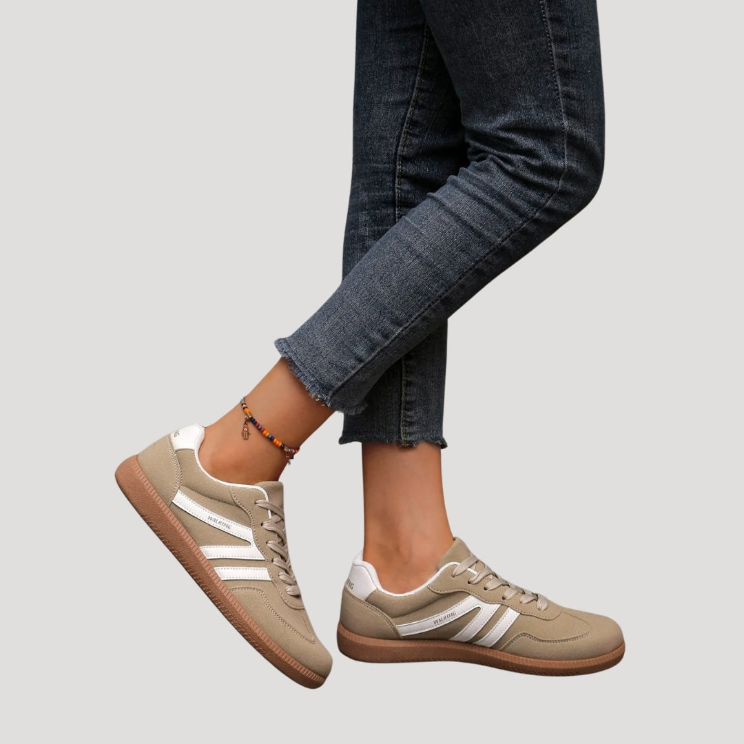Lina - Damen Sneaker mit Kontraststreifen und Gummisohle