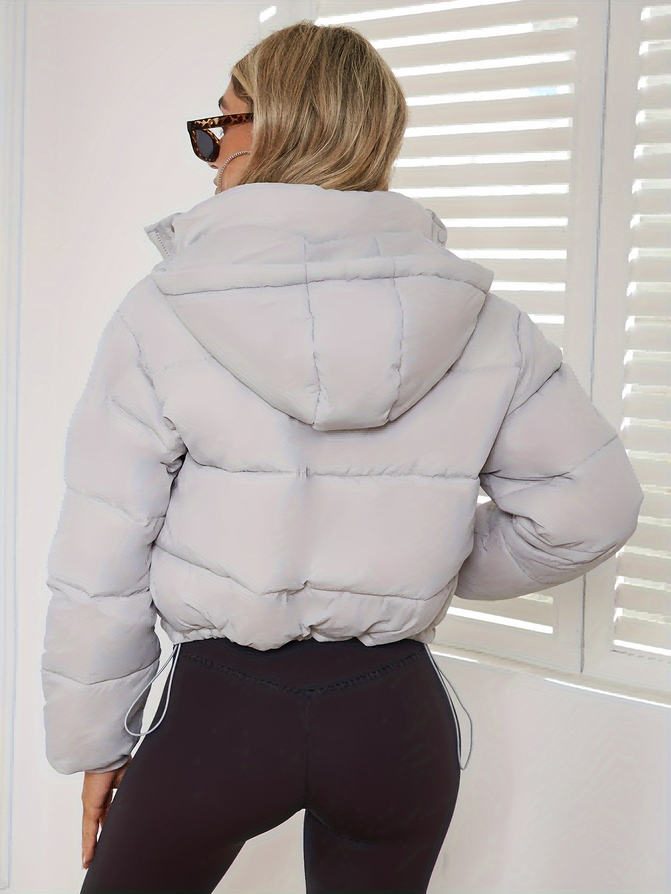 Lia – Winter Steppjacke im Cropped-Look