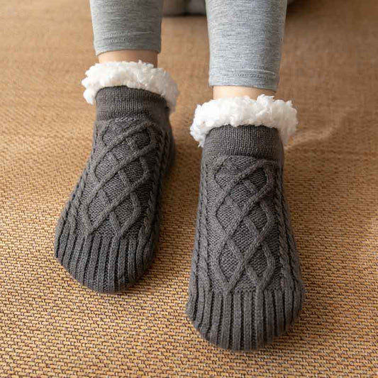 Ella – Cozy Cable-Knit Fleece Slipper Socks for Women