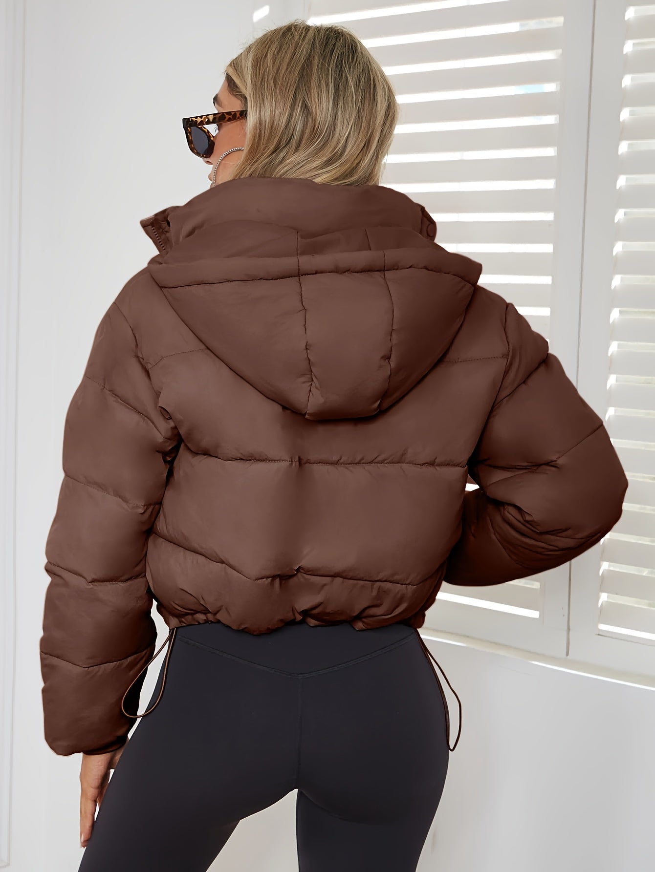 Lia – Winter Steppjacke im Cropped-Look
