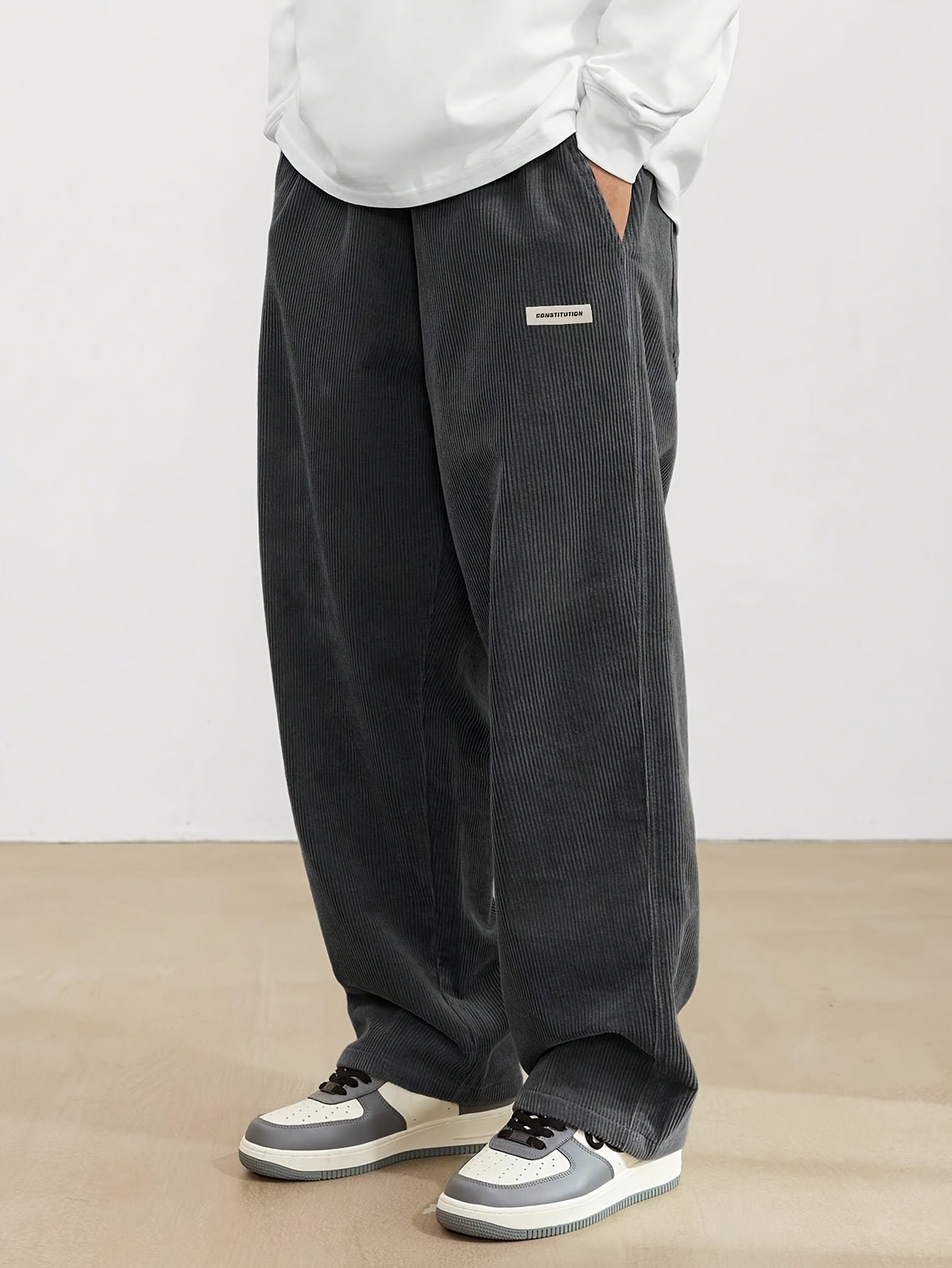 Luca - Herren Cordhose mit weitem Schnitt und Komfort-Passform