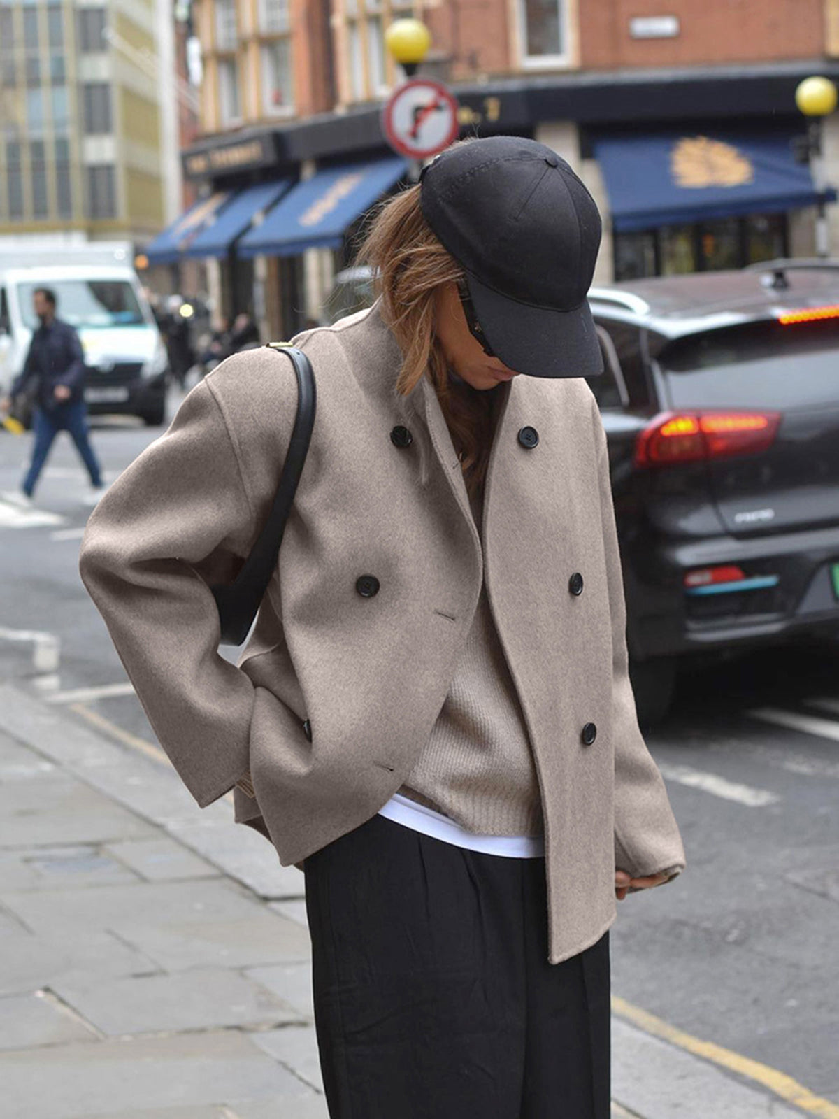Elise - Damenjacke woll mit Doppelreiher und weiter Passform