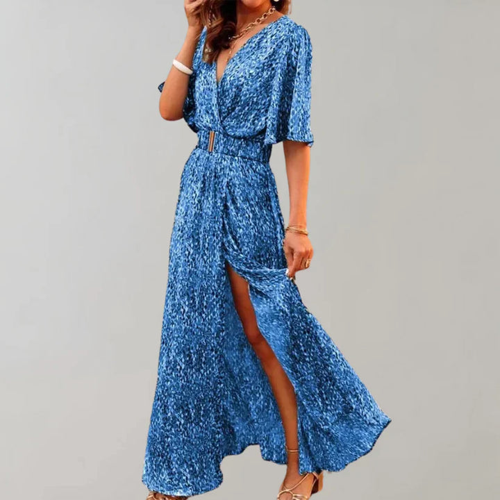 Liora – Maxikleid mit Gürtel und seitlichem Schlitz