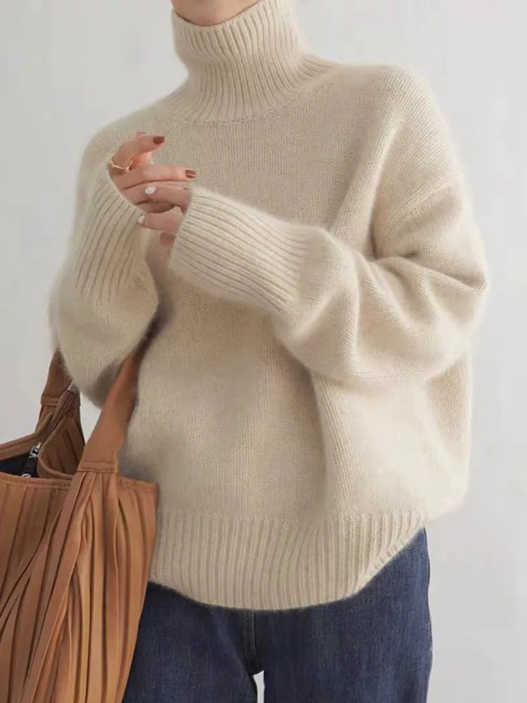 Ella – Strickpullover Damen mit Hohem Kragen und Oversized-Schnitt