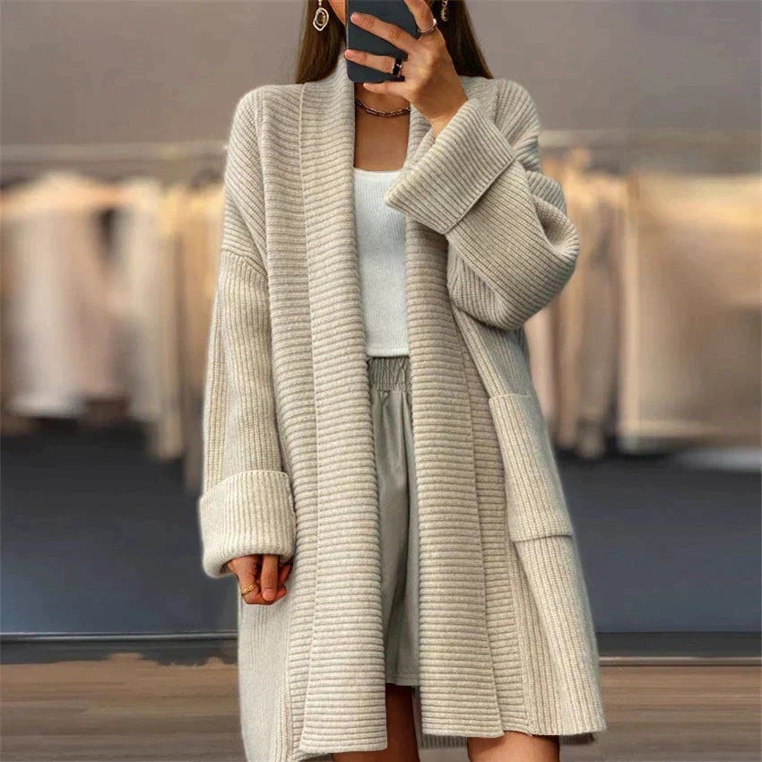 Isabell - Damen Strickjacke lang mit Taschen und offener Front