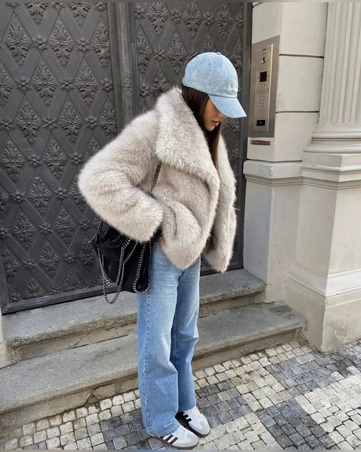 Alessia – Edle Kunstpelzjacke Damen