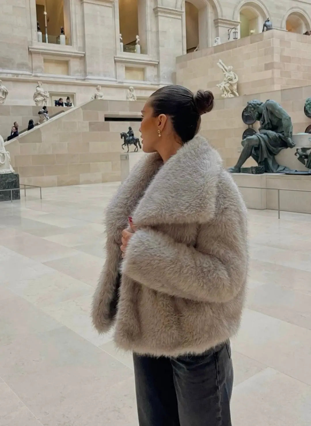 Alessia – Edle Kunstpelzjacke Damen