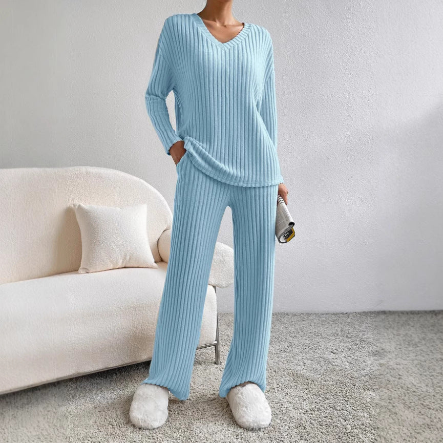 Alina – Damen Strick-Set mit V-Ausschnitt und lockerer Passform