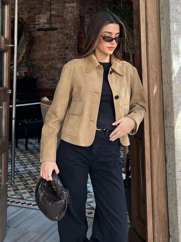 Liora - Damen Kurzjacke aus Wildlederoptik