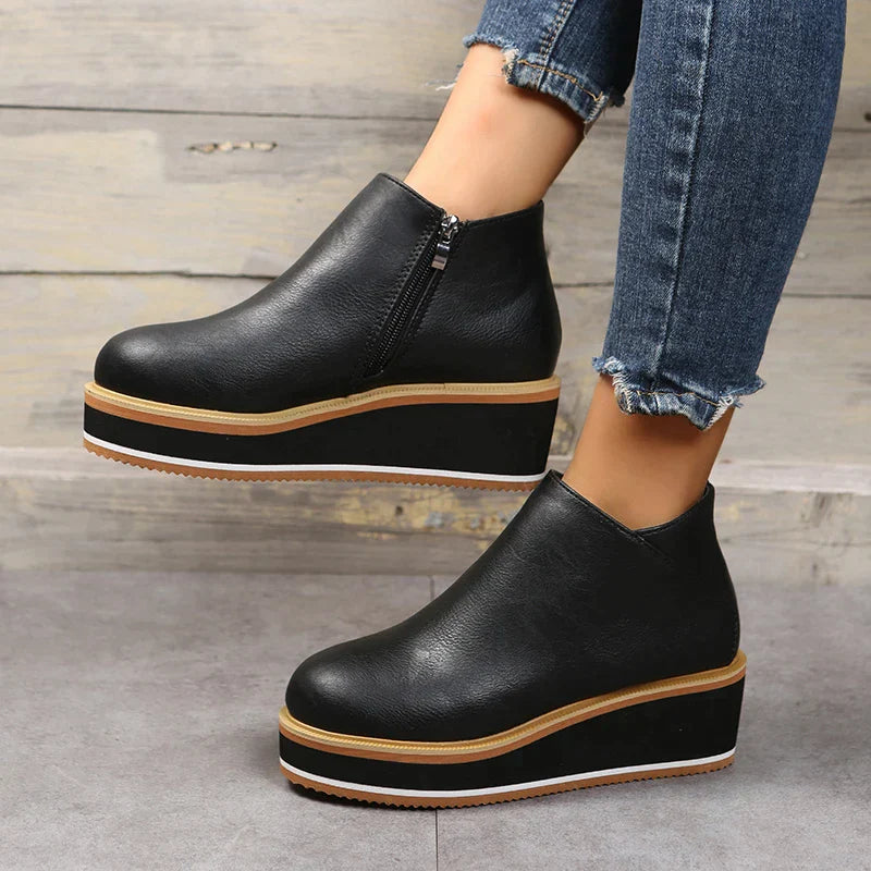 Noemi – Modische Plateau-Stiefeletten mit Reißverschluss
