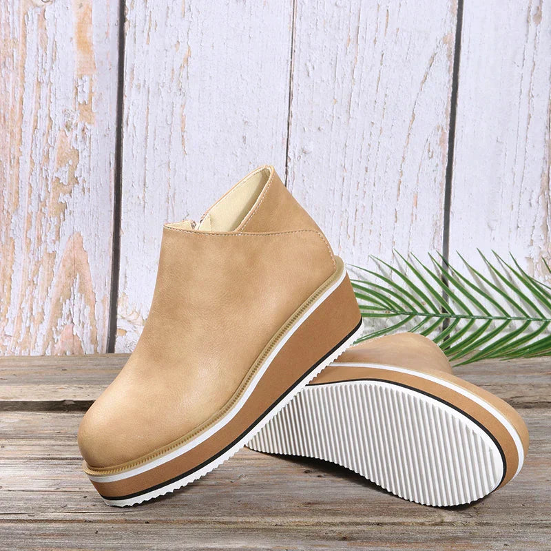 Noemi – Modische Plateau-Stiefeletten mit Reißverschluss
