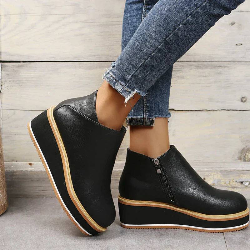 Noemi – Modische Plateau-Stiefeletten mit Reißverschluss