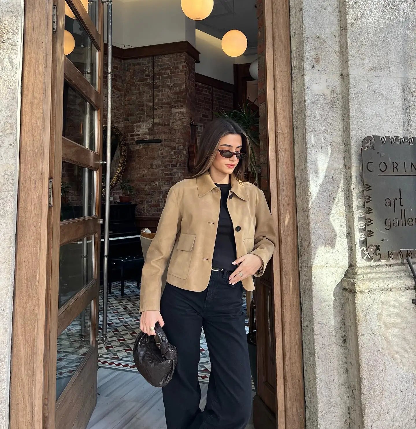 Liora - Damen Kurzjacke aus Wildlederoptik