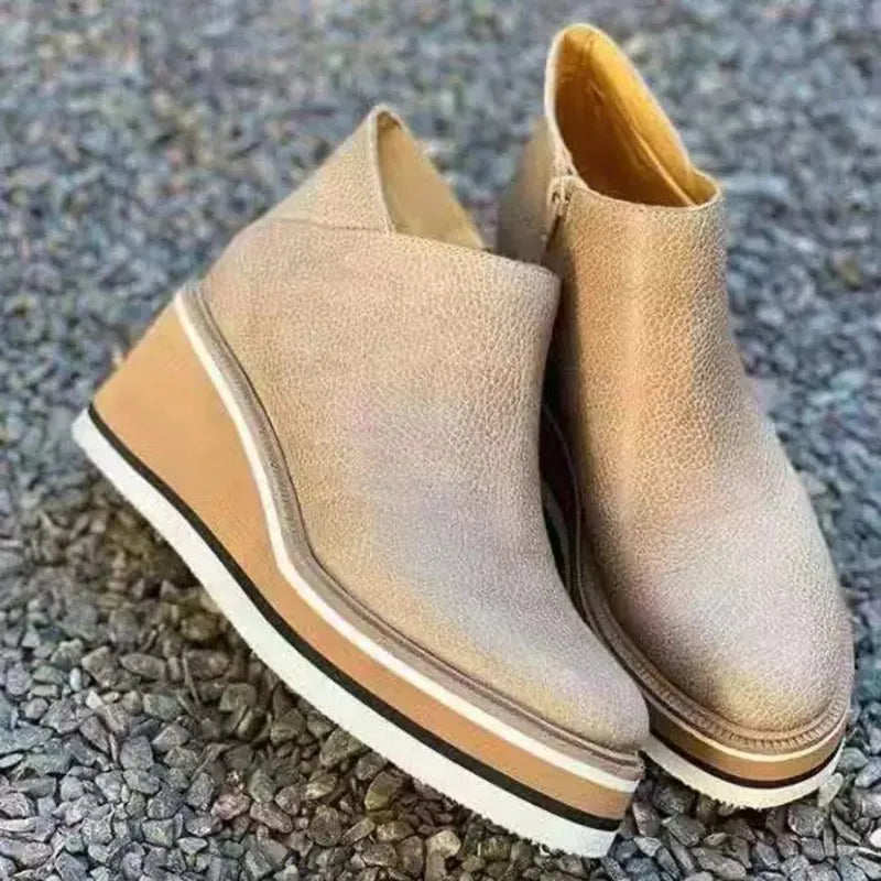 Noemi – Modische Plateau-Stiefeletten mit Reißverschluss
