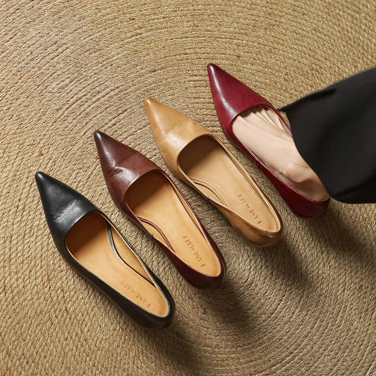 Elena - Damen Pumps mit Kitten-Heel