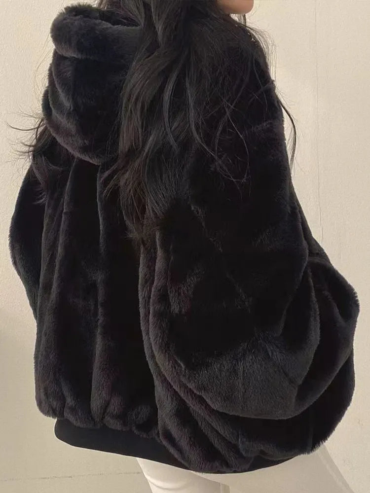 Mila - Damen Winterjacke oversized mit Fellfutter