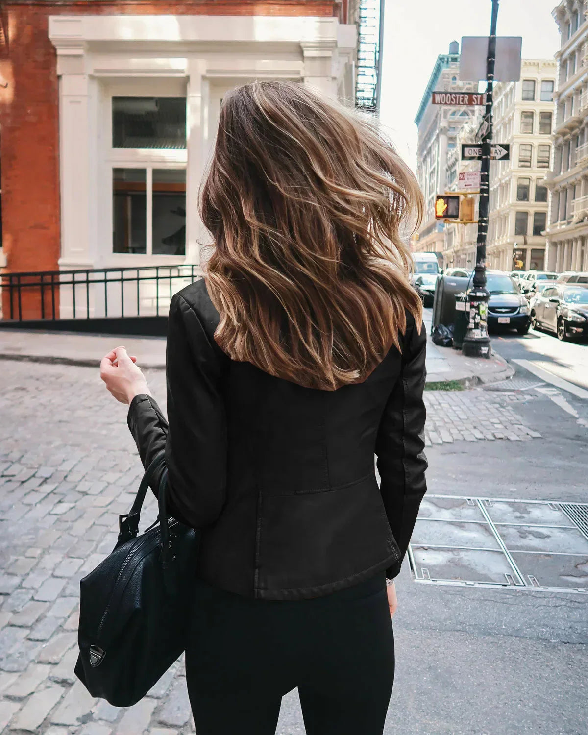 Elena – Moderne Lederjacke im City-Look für Damen