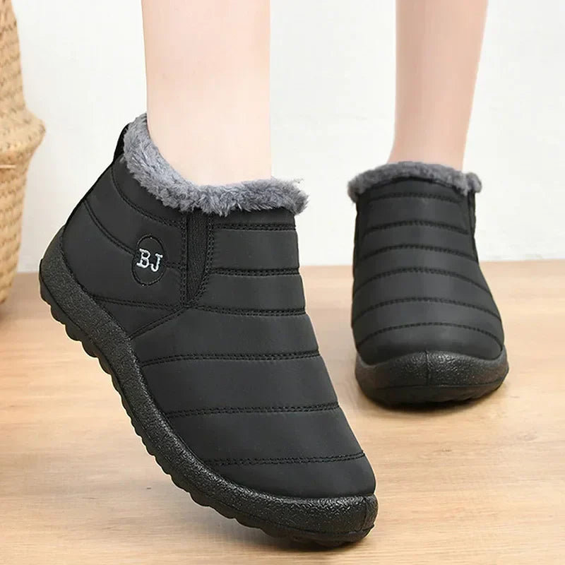 Mara -Damen Winterstiefeletten mit Warmfutter und rutschfester