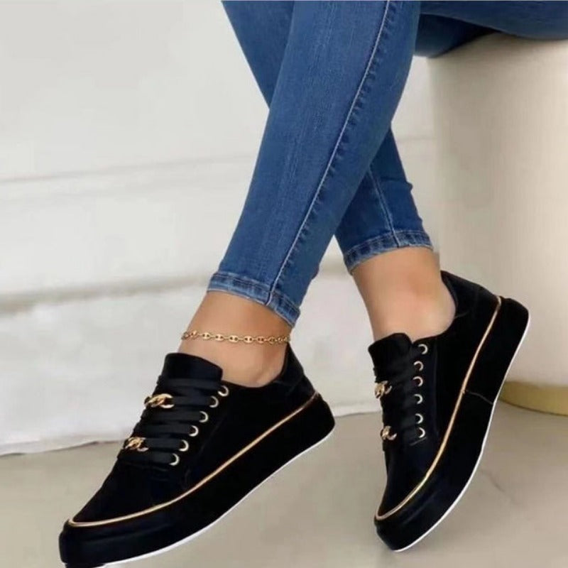 Kate – Modische Sneaker mit goldenen Akzenten