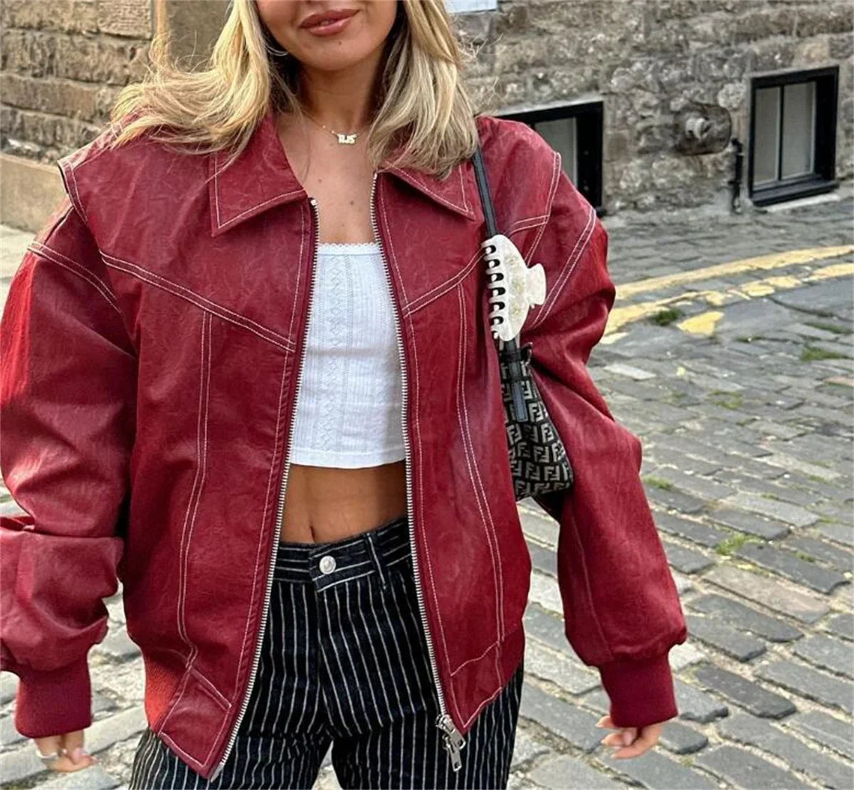Aurea – Oversize Lederjacke im Retro-Look