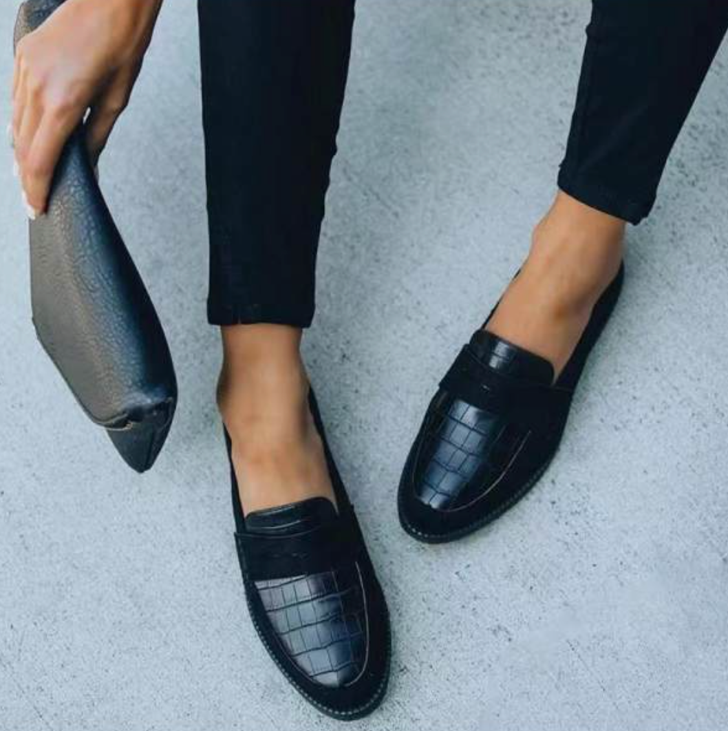 Elora – Elegante Loafer mit Kroko-Prägung
