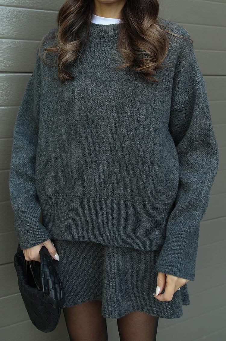 Lina – Strickpullover mit Minirock Damen