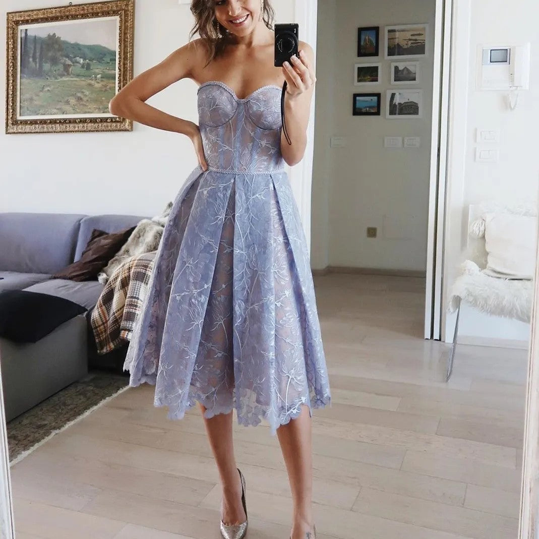 Lucia | Hermoso vestido midi corsé