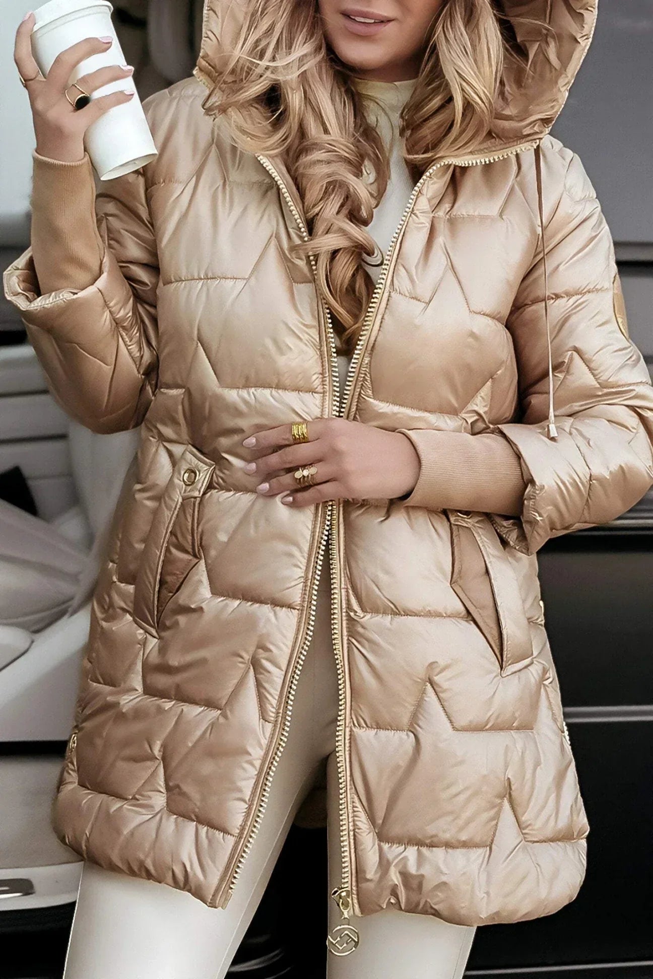 Laura - Damen Steppmantel mit Kapuze