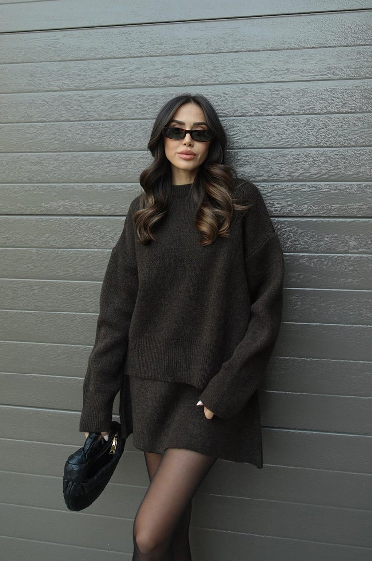 Lina – Strickpullover mit Minirock Damen