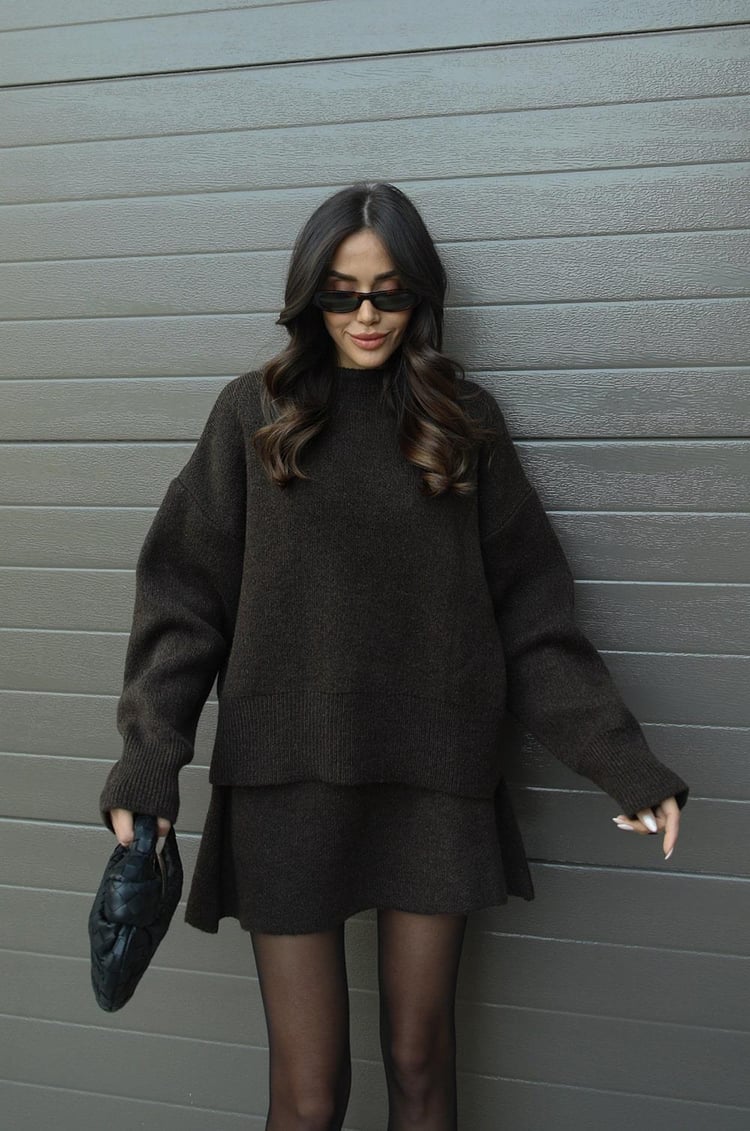 Lina – Strickpullover mit Minirock Damen