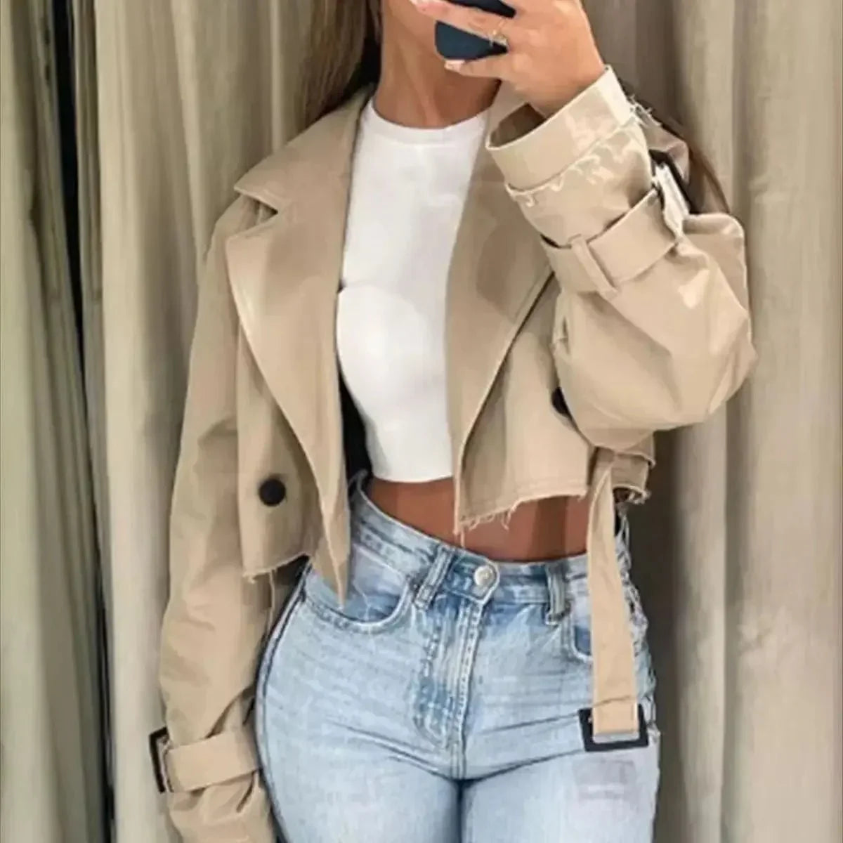 Hyacinth – Damen Trenchcoat im kurzen Schnitt mit Gürtel