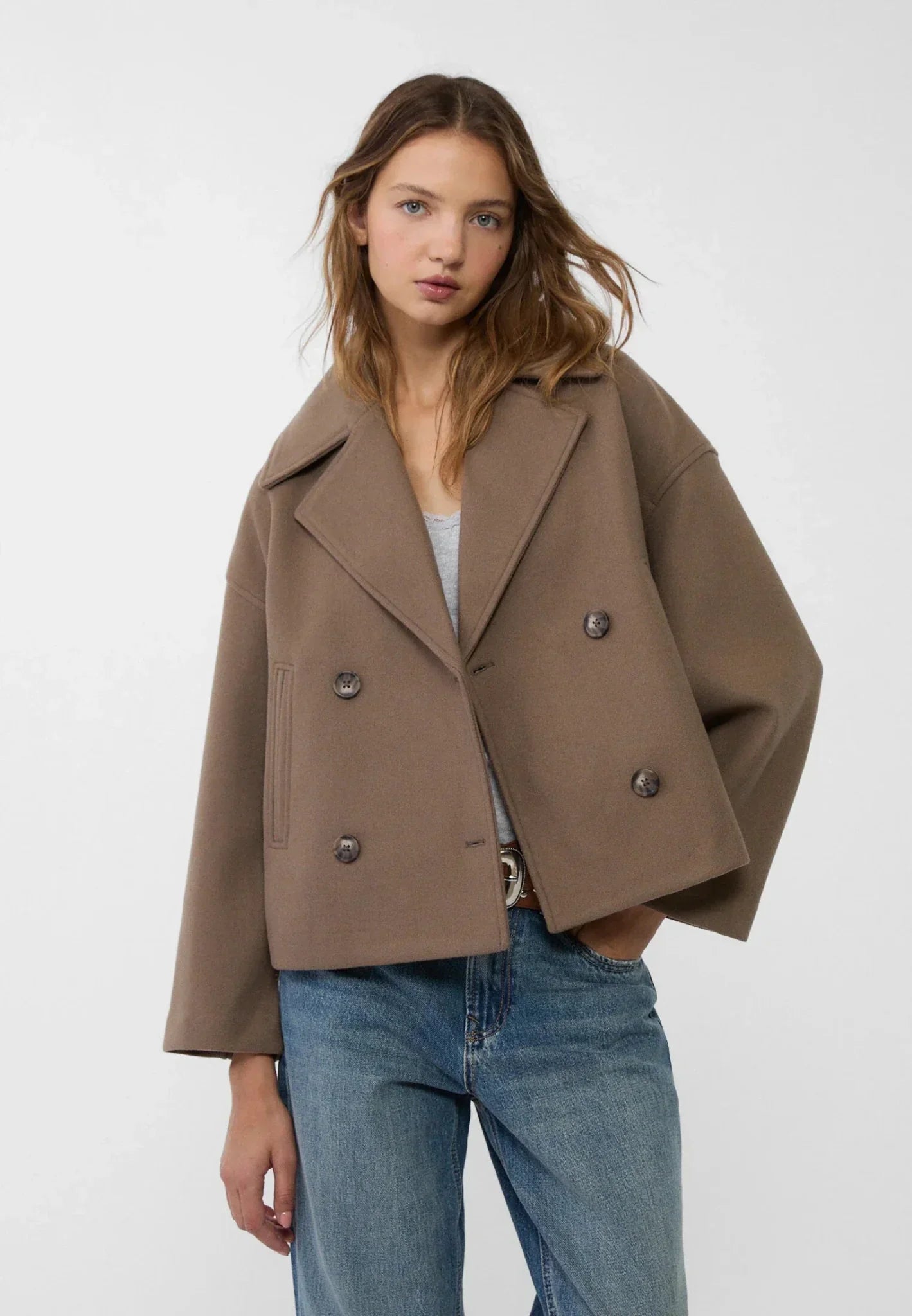 Lina – Kurzer Wollblazer im Oversized-Look für Damen