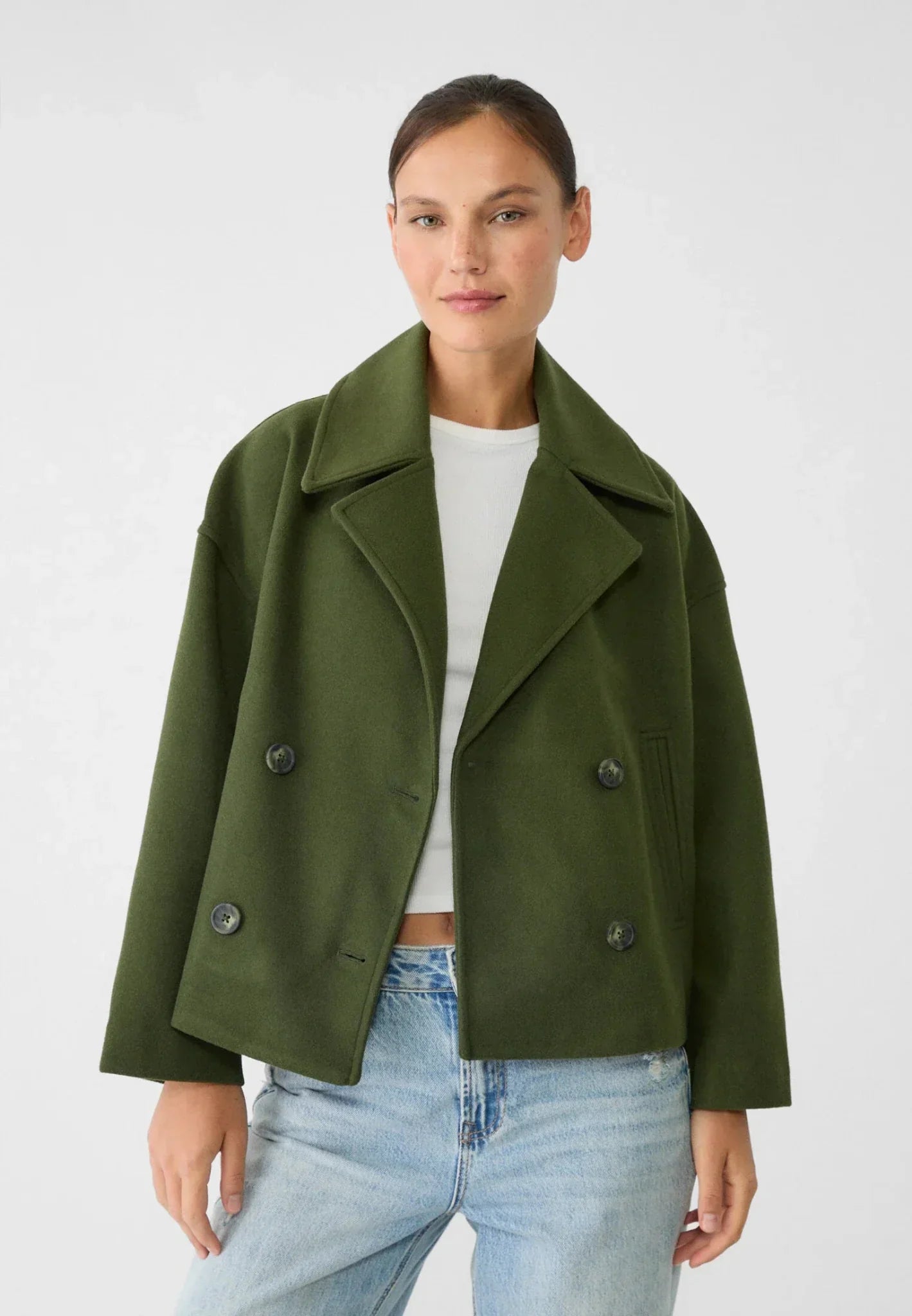 Lina – Kurzer Wollblazer im Oversized-Look für Damen
