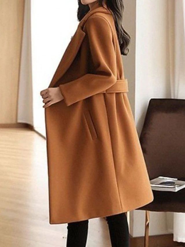 Lina – Wollmantel Damen mit Knopfleiste und Elegantem Reverskragen