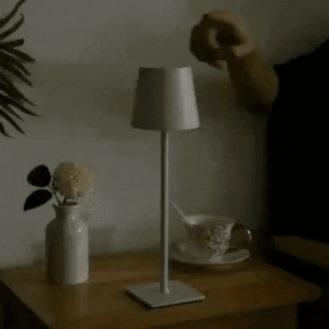 Nordia Light Table Lamp – Cordless Rechargeable LED Lighting