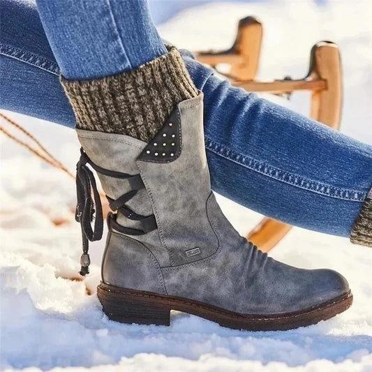 Lara – Damen Winterstiefel mit Schnür- und Zierdetails