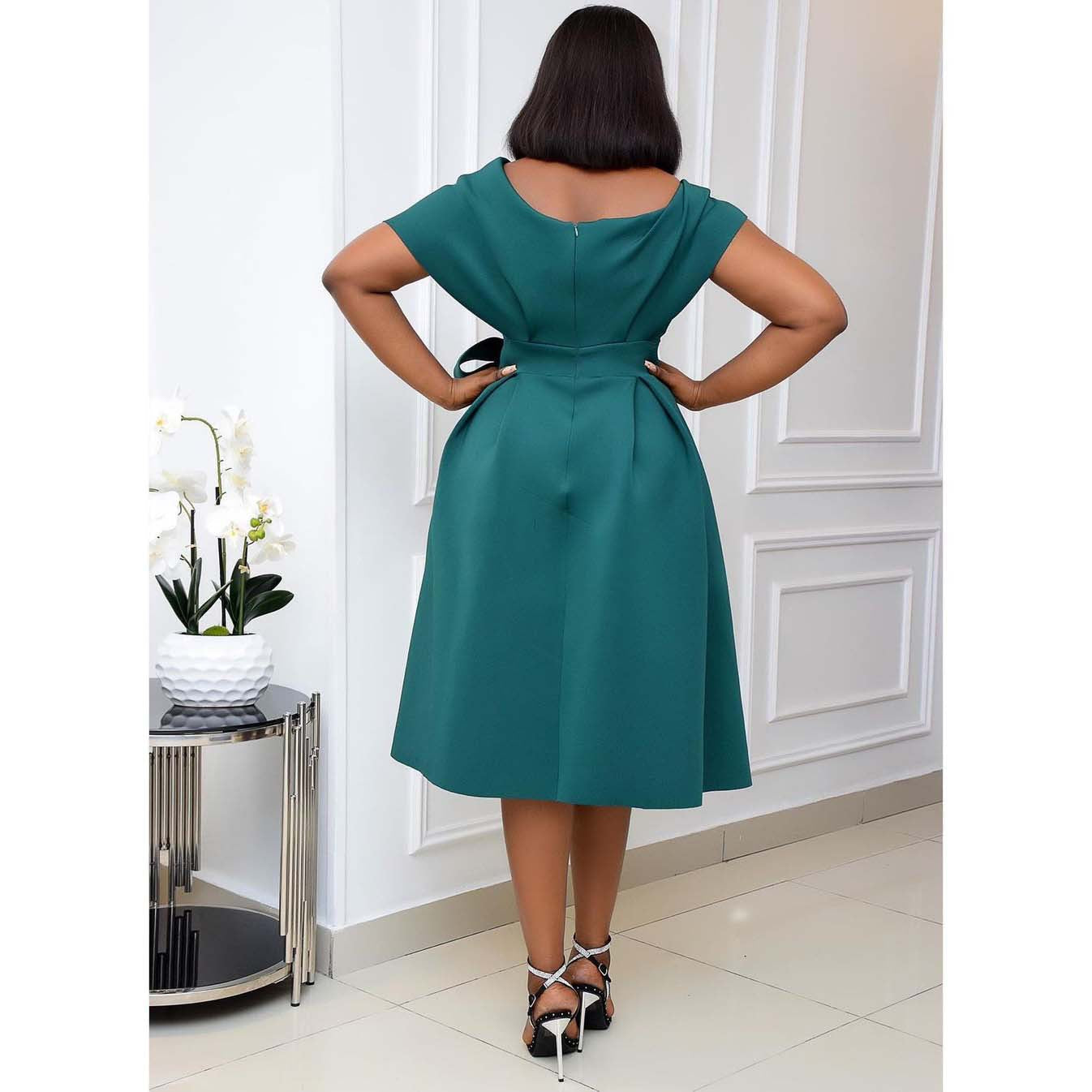 Ines | Elegante escote en V Vestido de noche slim-fit