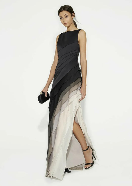 Isabella – Mehrlagiges Elegantes Maxikleid mit Schwarzem Ombre-Effekt