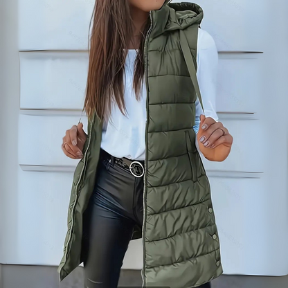 Sara – Women's quilted vest with hood and modern cut