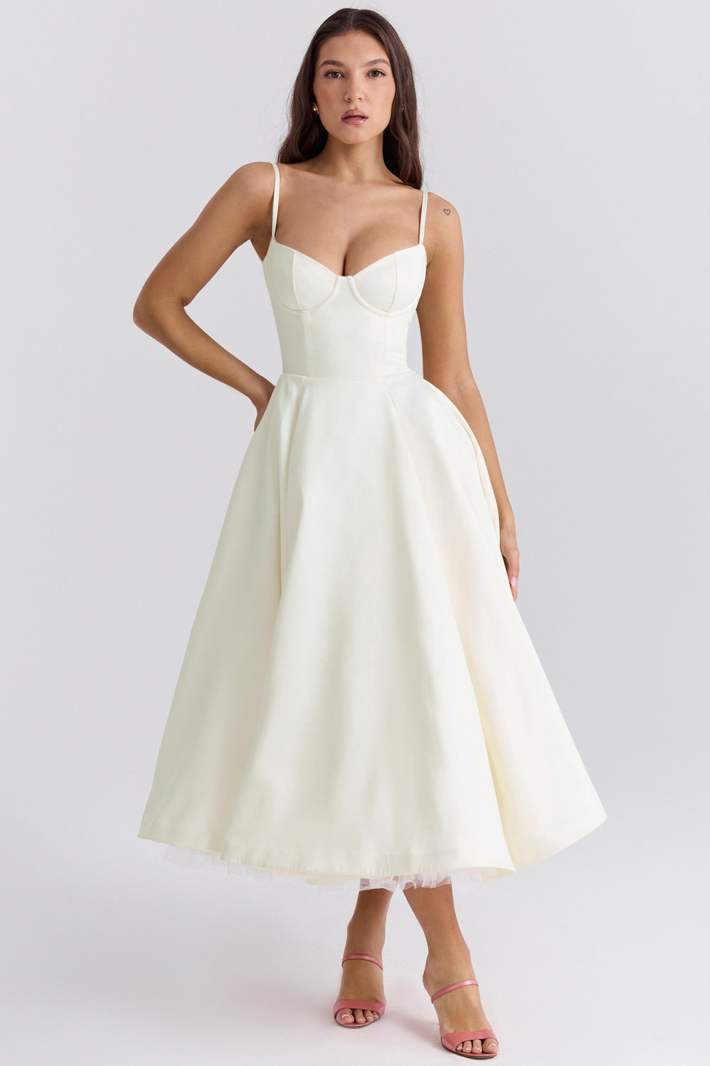 Isabelle - Vestido vaporoso de malla francesa