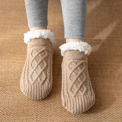 Ella – Cozy Cable-Knit Fleece Slipper Socks for Women