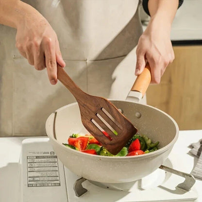 Natural Wood Kitchen Utensil Set with Comfortable Grip