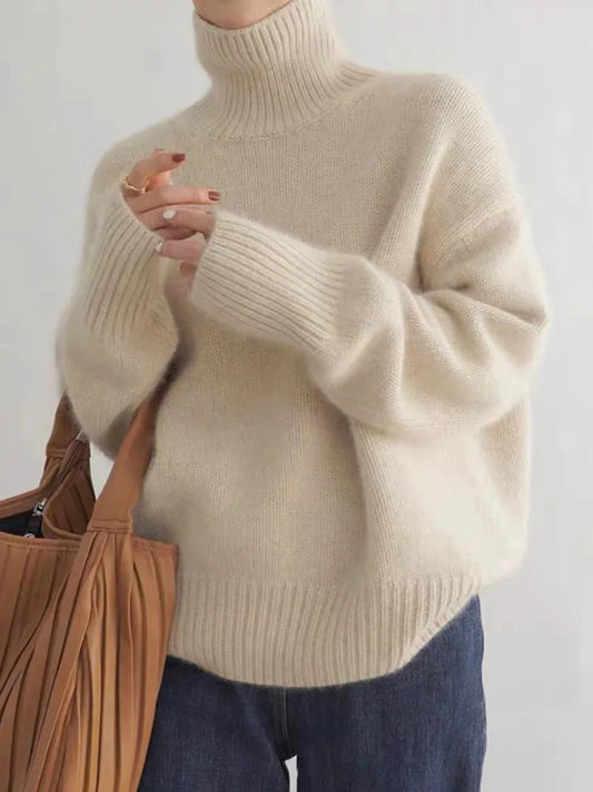 Ella – Strickpullover Damen mit Hohem Kragen und Oversized-Schnitt