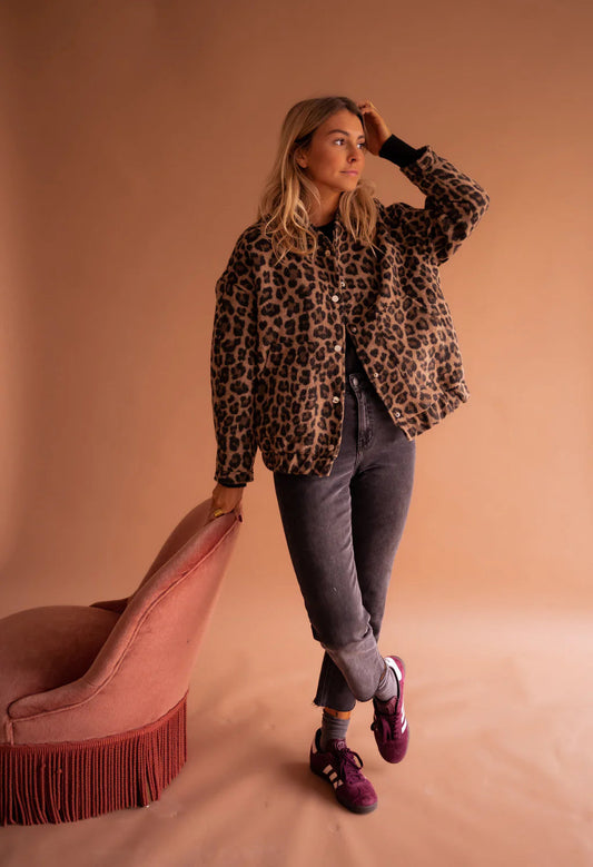 Mia - Damen Jacke mit Leopardenmuster