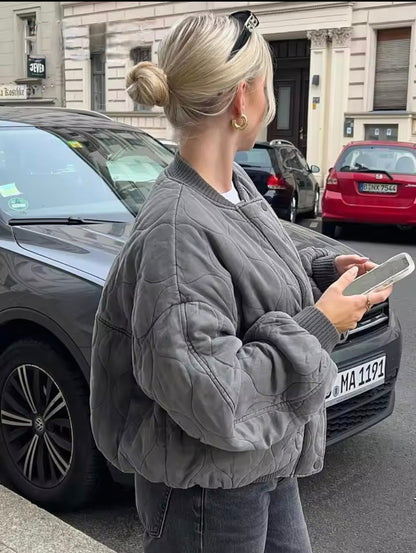 Sofía – Quilted Knit Bomber Jacket